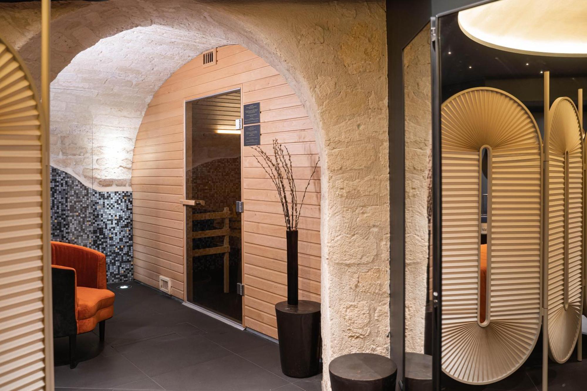 Hotel Bourgogne & Montana Paris Exterior foto
